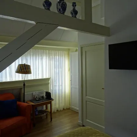 Bed & Breakfast Emma's 4*